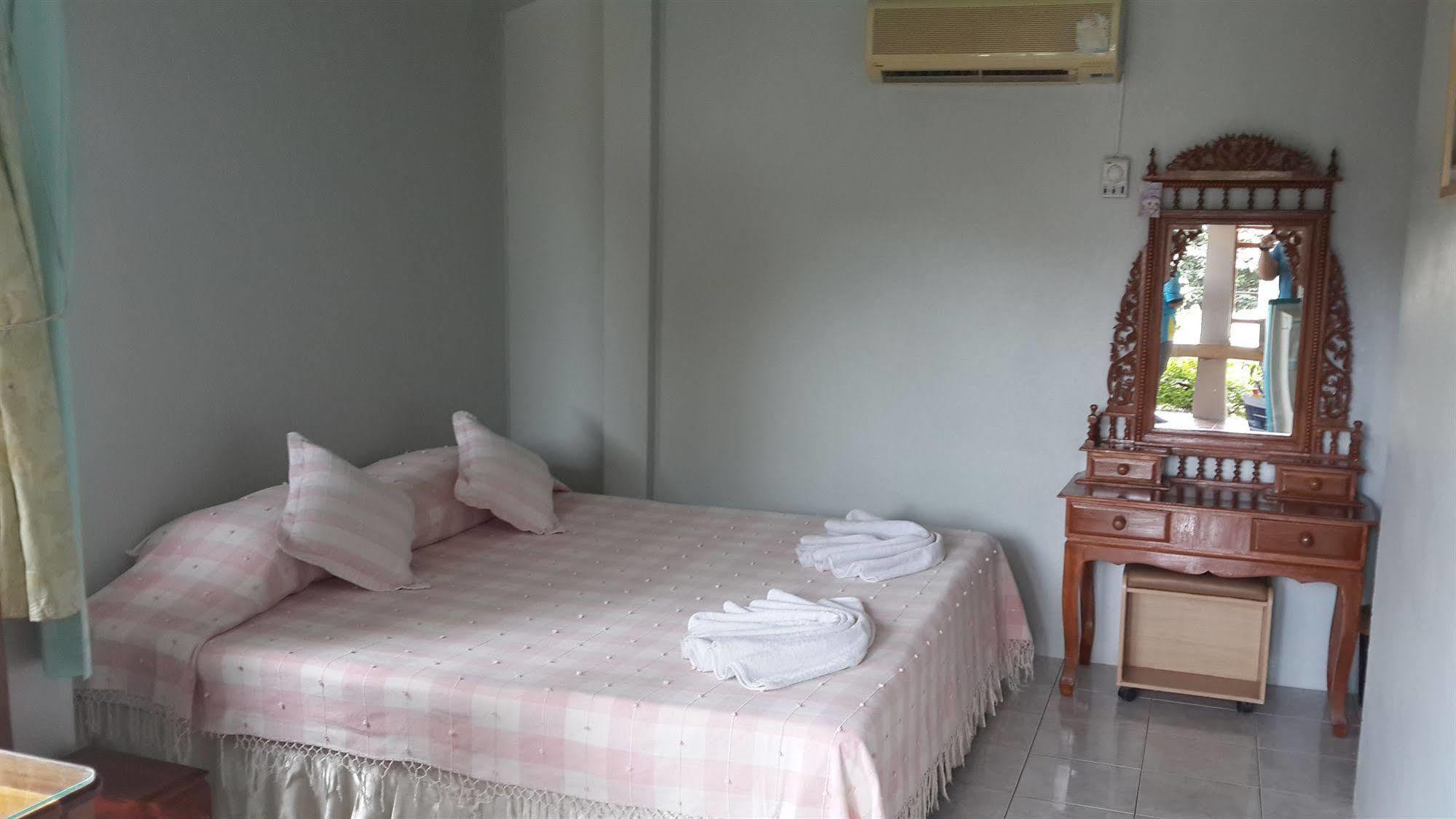 Pattara House Otel Chaweng Plajı Dış mekan fotoğraf